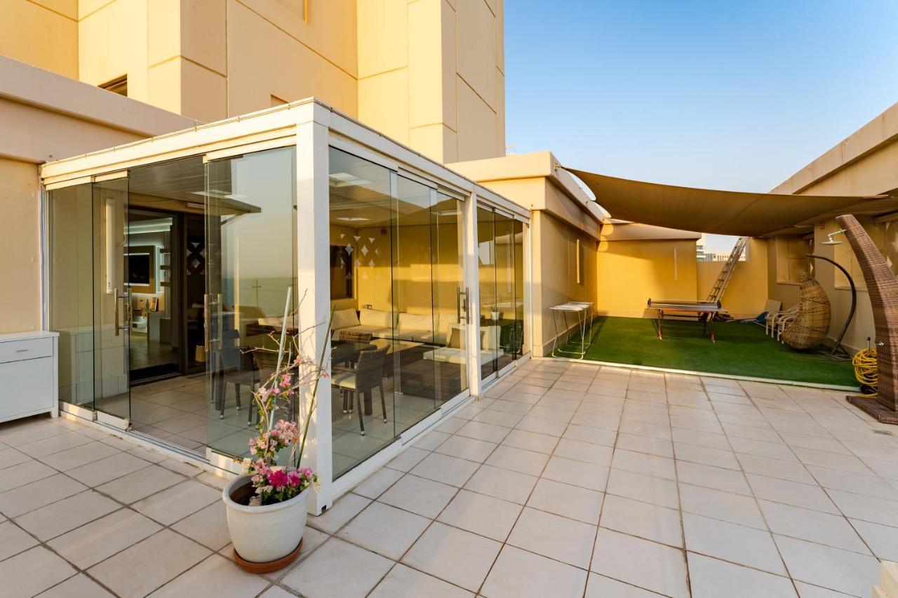 شقة Jbr Penthouse With Terrace Pool دبي المظهر الخارجي الصورة