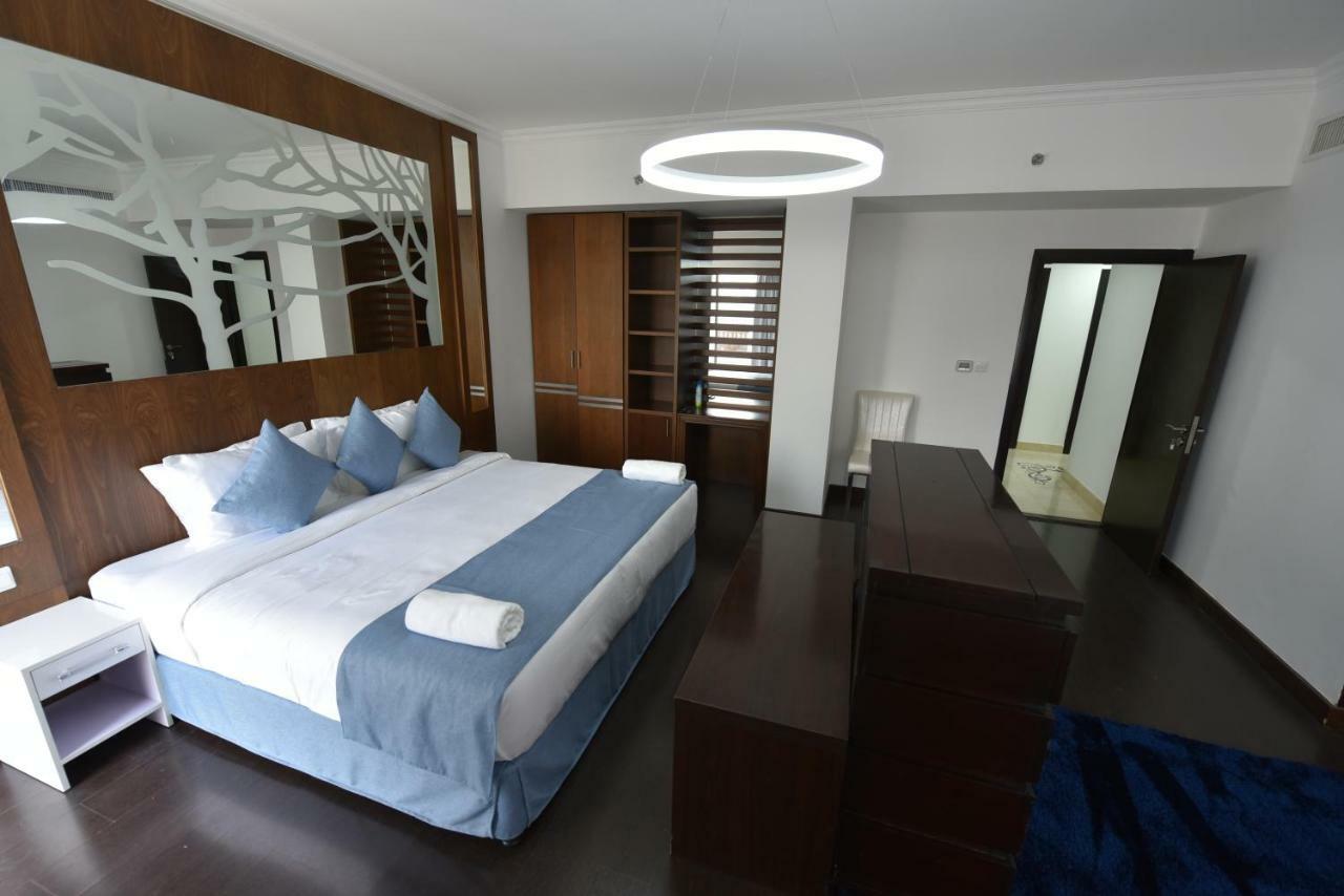 شقة Jbr Penthouse With Terrace Pool دبي المظهر الخارجي الصورة